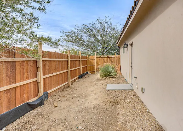 Beautiful Views Of Stars & Mtns! Holiday home